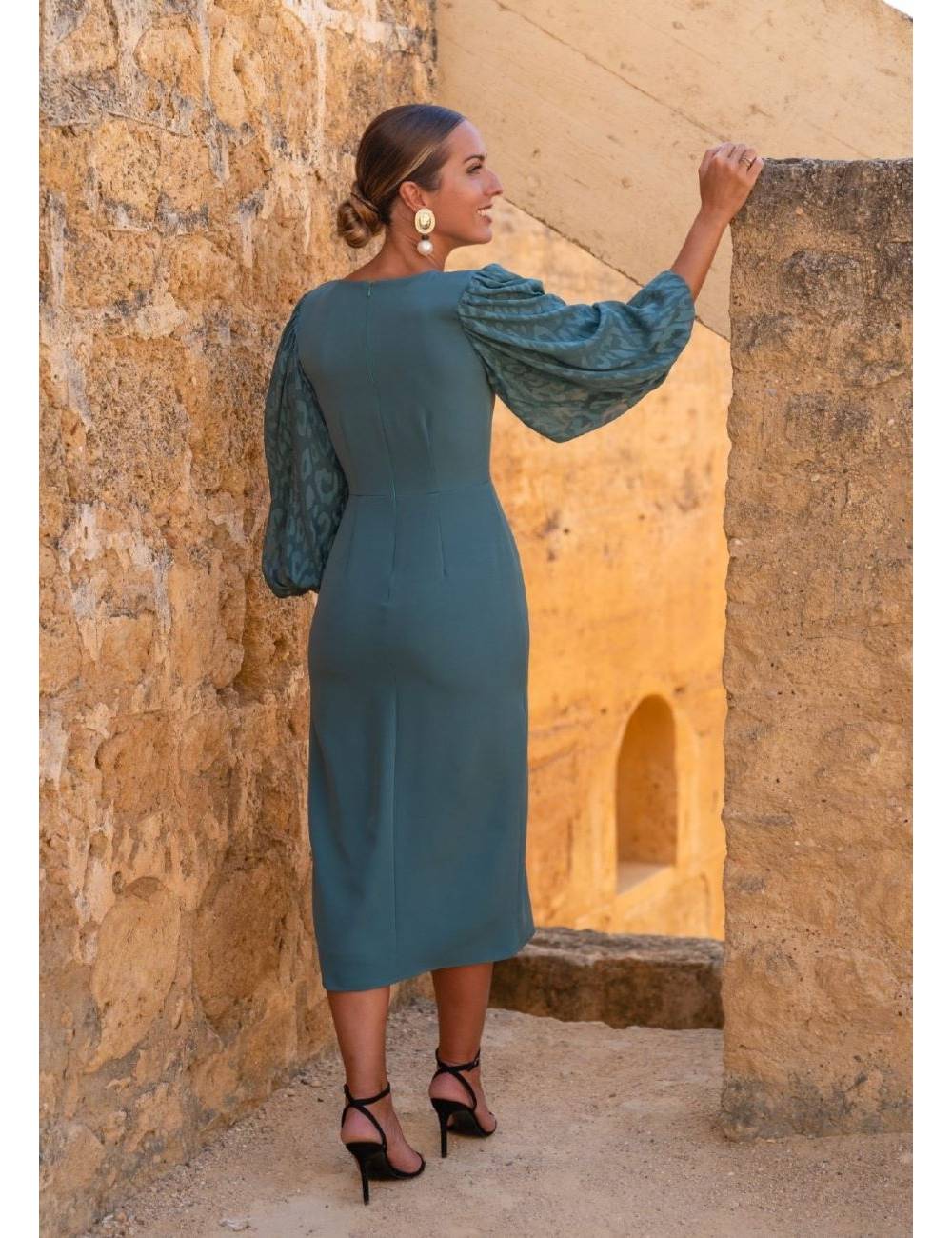 VESTIDO PERFECTA INVITADA...