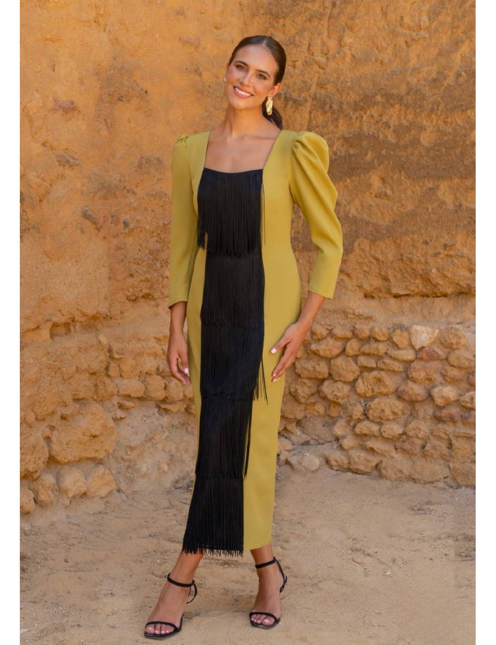 VESTIDO PERFECTA INVITADA...