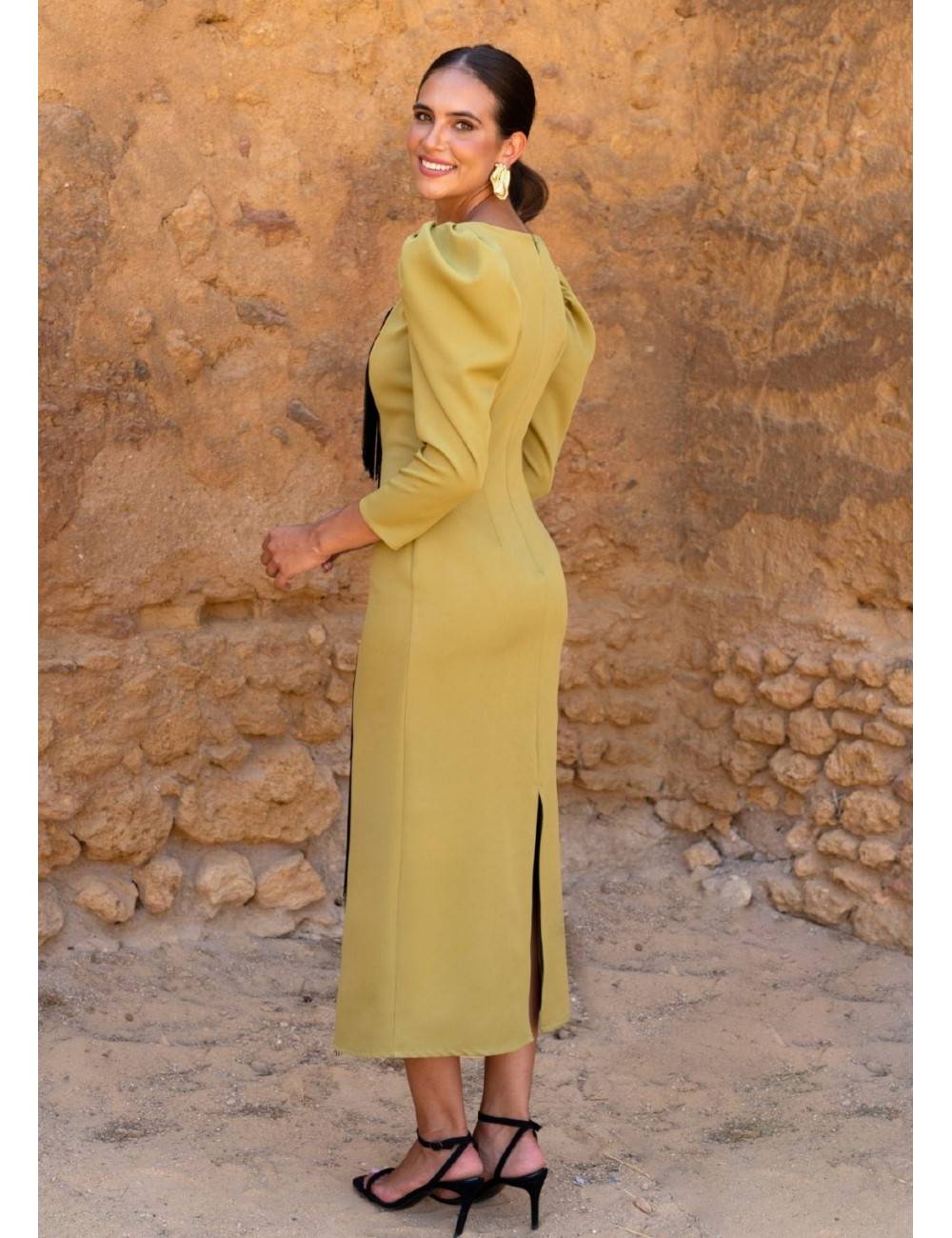 VESTIDO PERFECTA INVITADA...