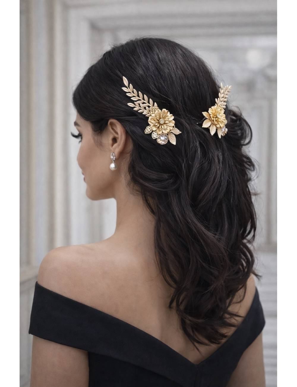 PINZA PLUMA Y COLLAR 403