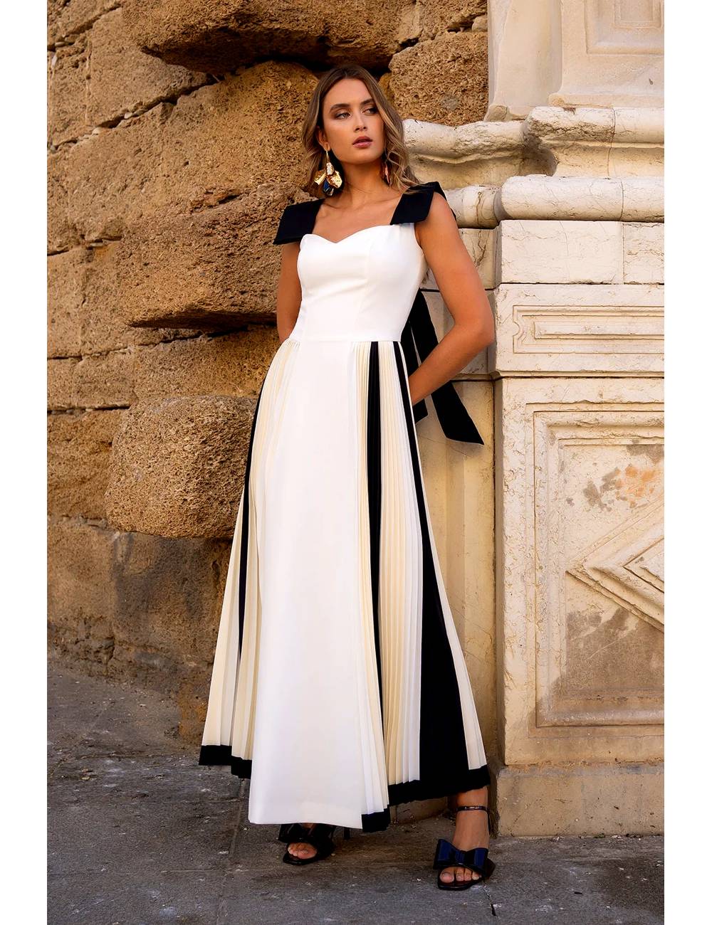 VESTIDO ANNA MOON 6109