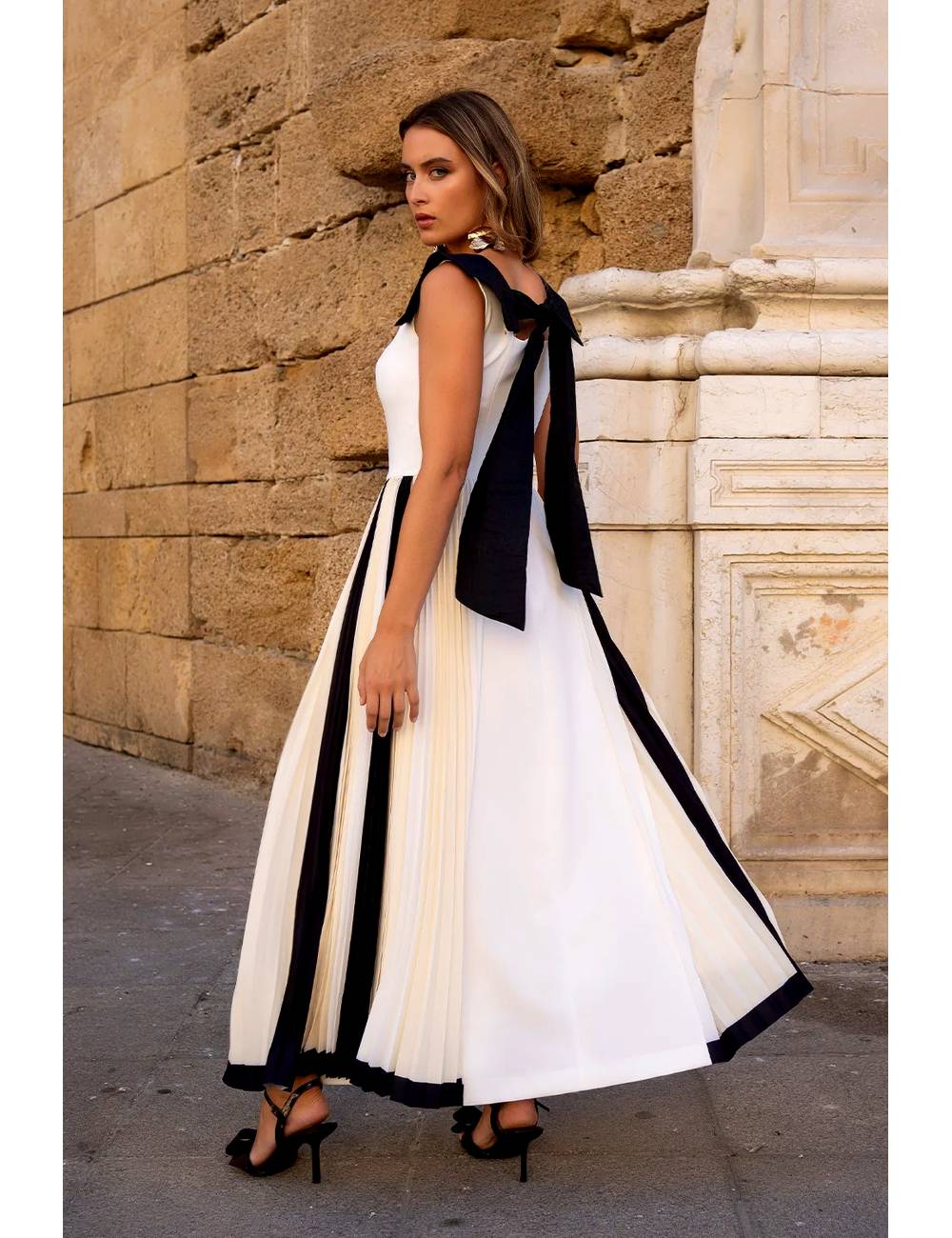 VESTIDO ANNA MOON 6109