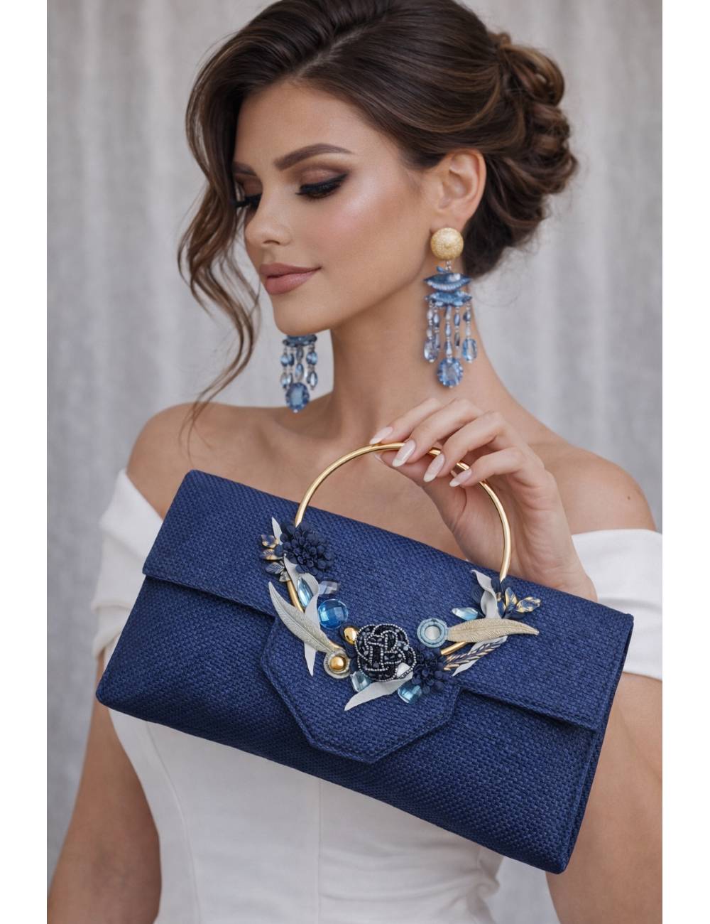 BOLSO PLUMA Y COLLAR 563