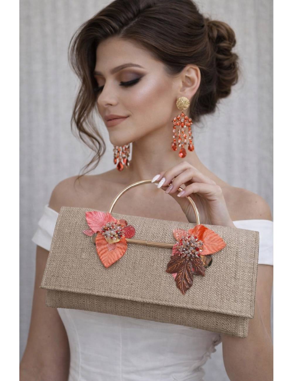 BOLSO PLUMA Y COLLAR 221