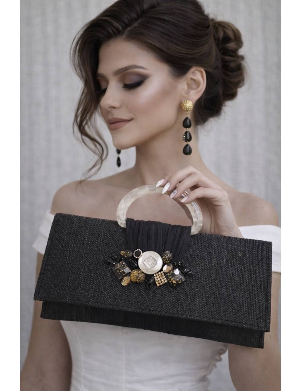 BOLSO PLUMA Y COLLAR 233