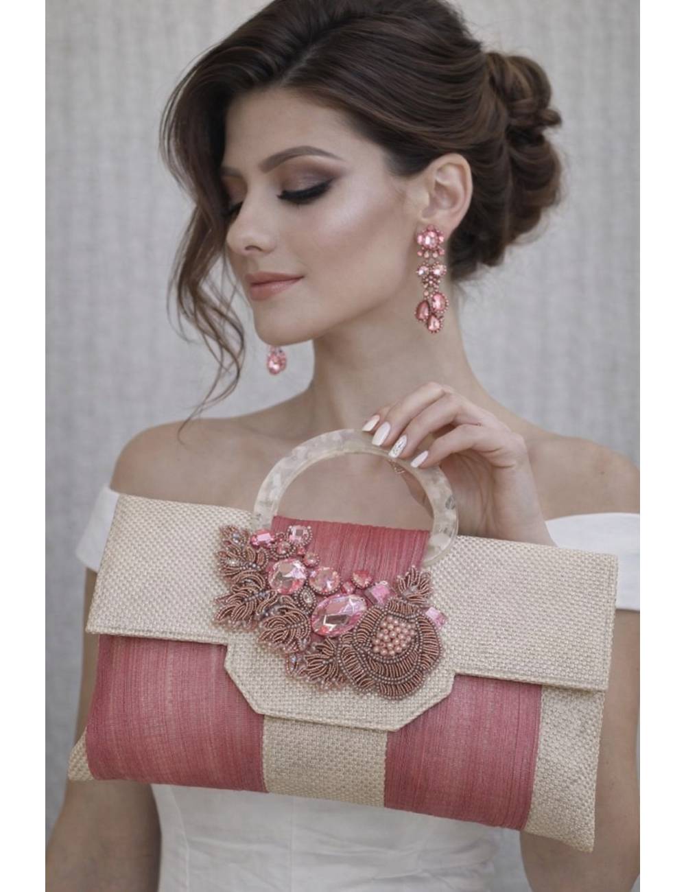 BOLSO PLUMA Y COLLAR 009