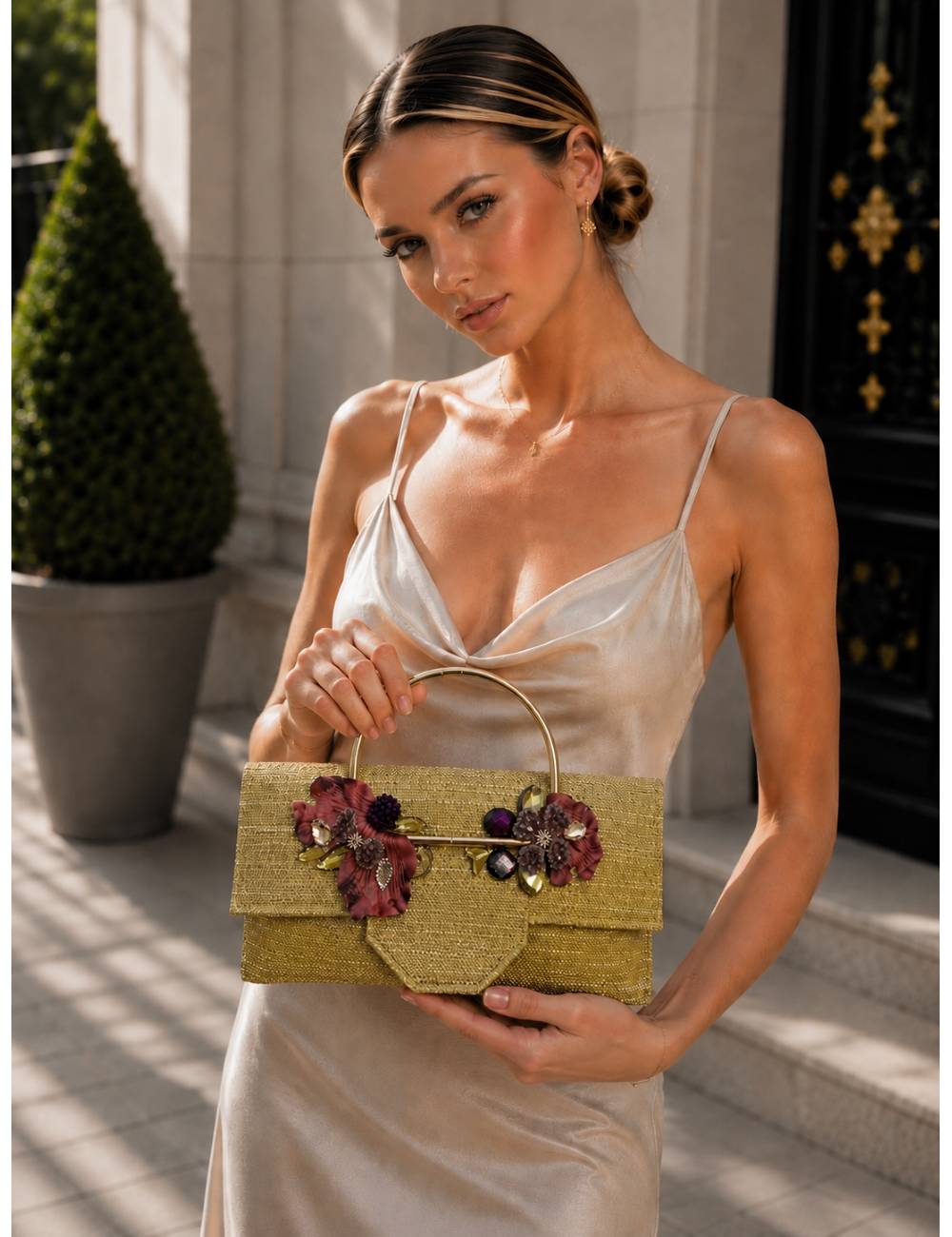 BOLSO PLUMA Y COLLAR 727